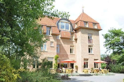 Les Tilleuls Hotel Jupille Екстер'єр фото